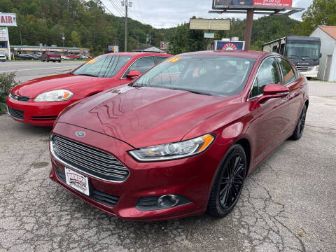 2016 Ford Fusion for sale at PIONEER USED AUTOS & RV SALES in Lavalette WV