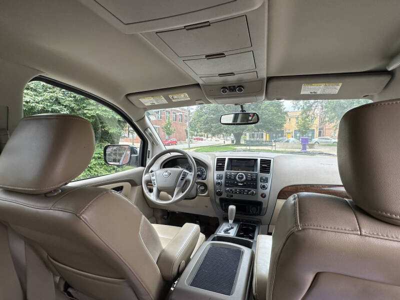 2015 Nissan Armada SV