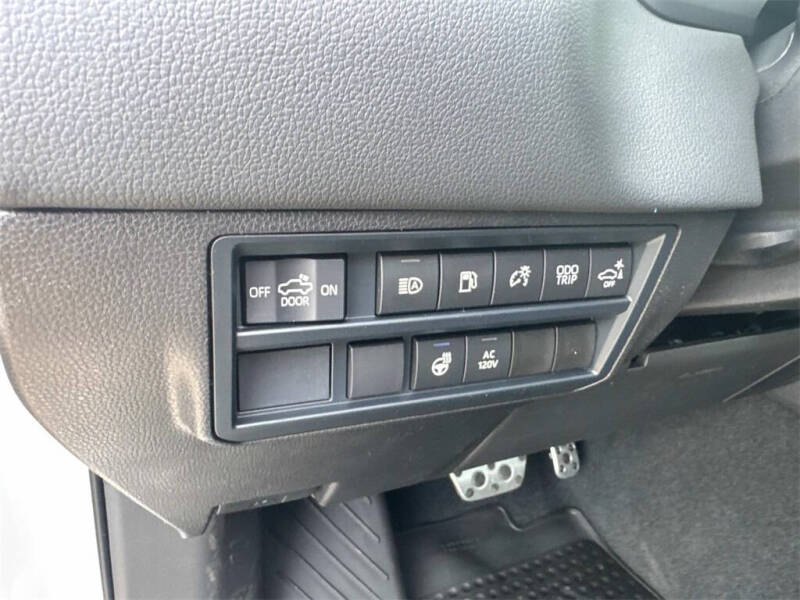 2025 Toyota Tundra Limited HV