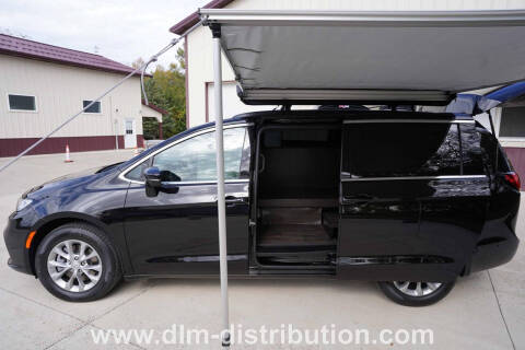 2025 Mini T Campervan Chrysler Pacifica AWD Camper V