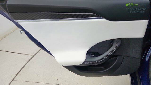 2022 Tesla Model S Plaid