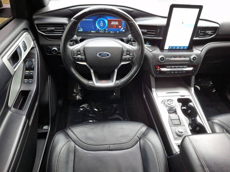 2020 Ford Explorer ST