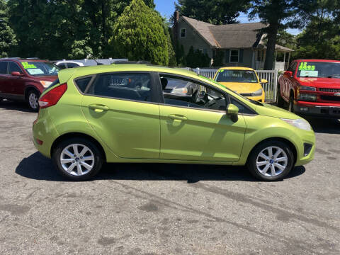 2011 Ford Fiesta SE