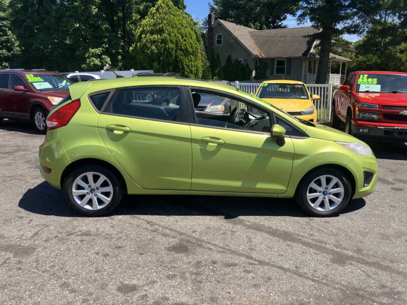 2011 Ford Fiesta SE