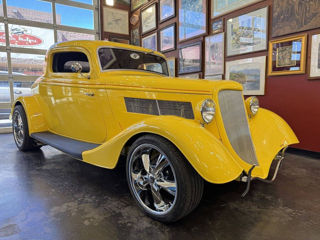 1934 Ford 3 Window Coupe 4