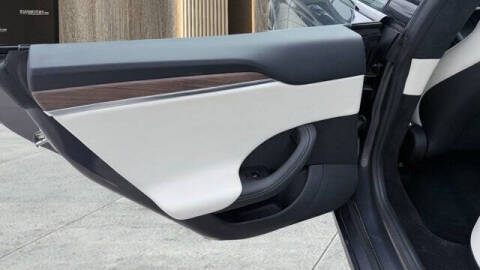 2023 Tesla Model S Standard Range