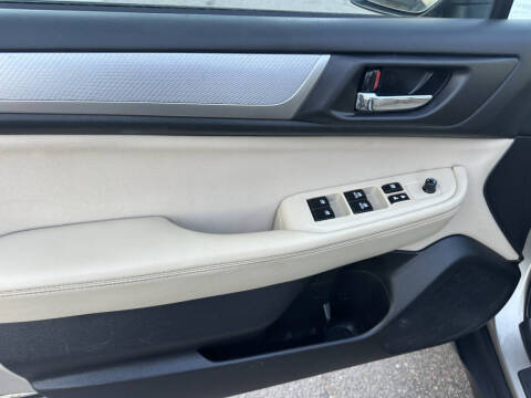 2016 Subaru Outback 2.5i Premium