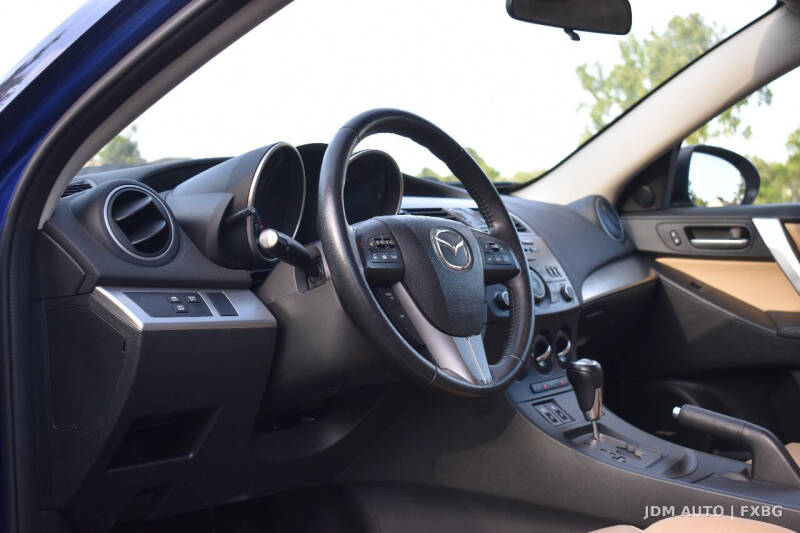 2012 Mazda MAZDA3 i Grand Touring