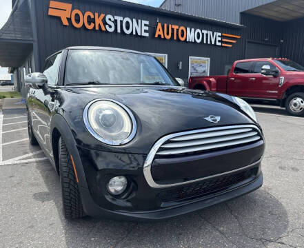 2015 MINI Hardtop 2 Door Cooper