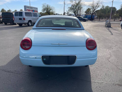 2003 Ford Thunderbird