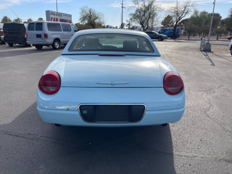2003 Ford Thunderbird