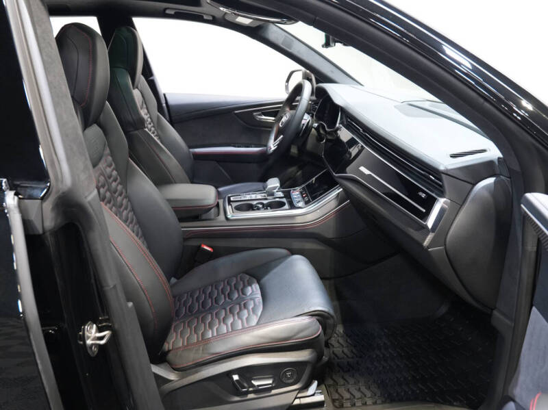 2024 Audi RS Q8 4.0T quattro