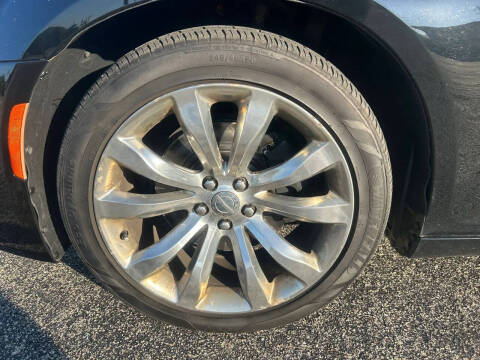 2015 Chrysler 300 C