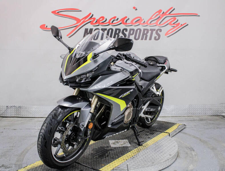 2022 Honda CBR500R ABS