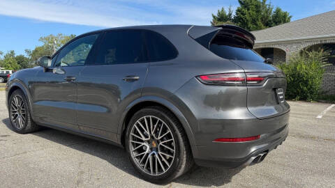 2019 Porsche Cayenne Turbo
