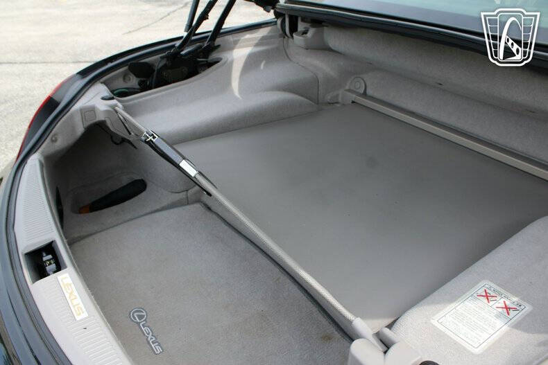 2002 Lexus SC 430