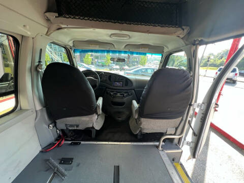 2008 Ford E-Series E-250