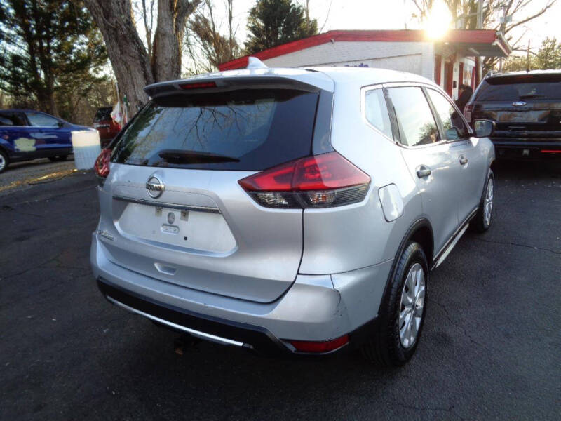 2018 Nissan Rogue S