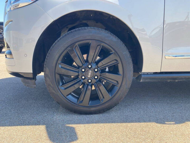 2023 Lincoln Navigator L Reserve