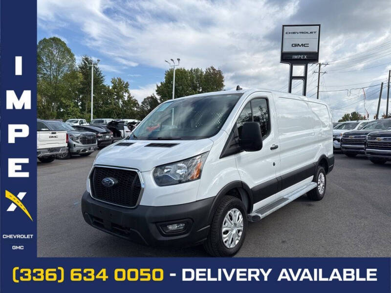 2023 Ford Transit Van Base's photo