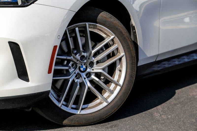 2025 BMW 5 Series 530i xDrive