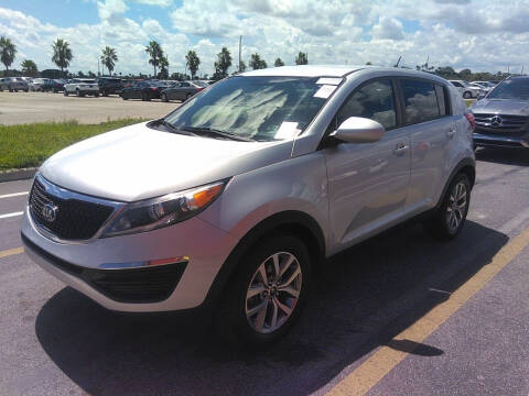2015 Kia Sportage for sale at FLORIDA CAR TRADE LLC in Davie FL