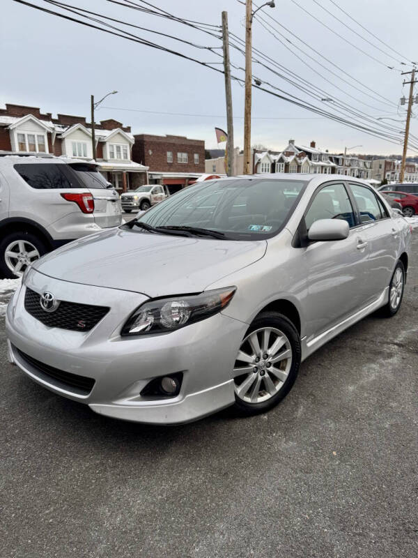 2010 Toyota Corolla S's photo