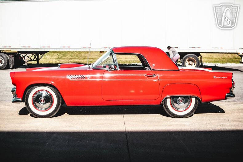 1955 Ford Thunderbird