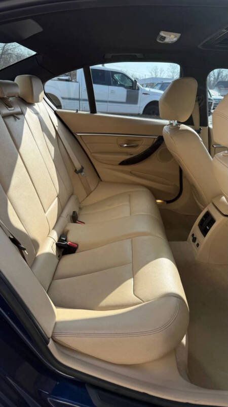 2016 BMW 3 Series 328i xDrive