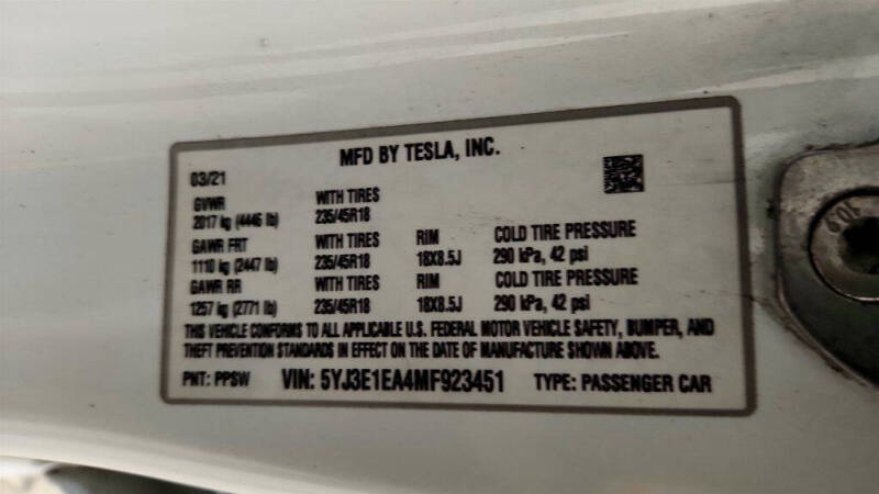 2021 Tesla Model 3 Standard Range Plus