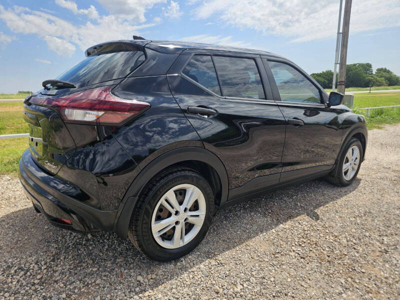2023 Nissan Kicks S