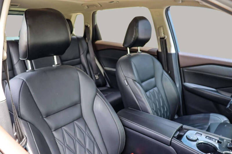 2022 Nissan Rogue Platinum