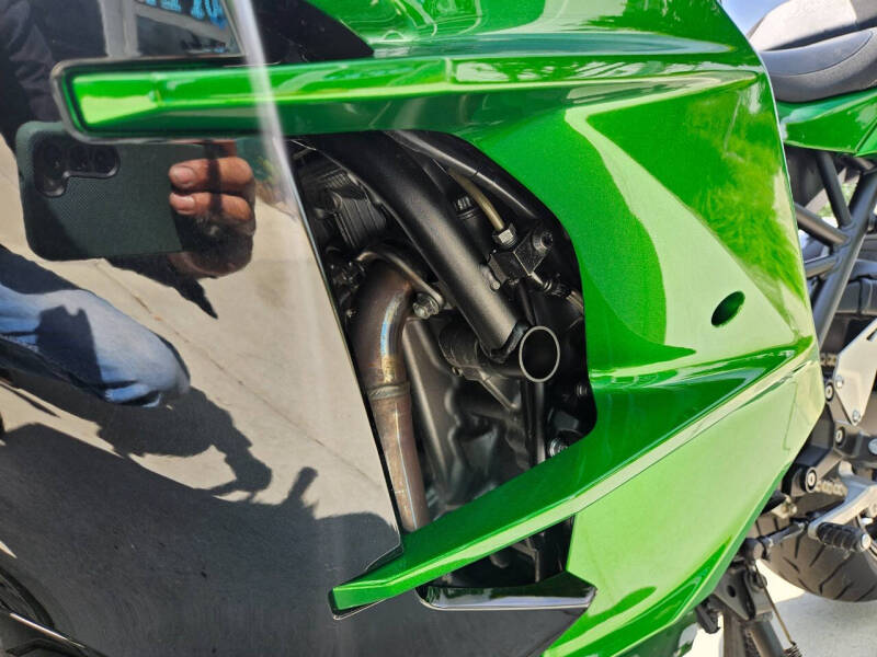 2018 Kawasaki Ninja H2SX SE