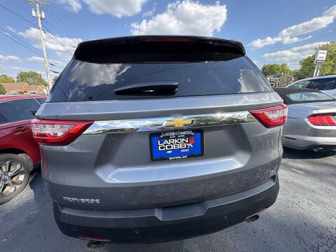2020 Chevrolet Traverse LT Cloth