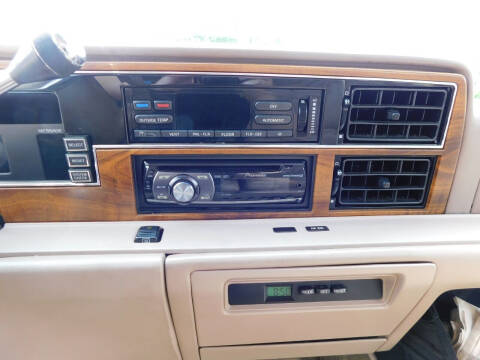 1992 Lincoln Continental Executive