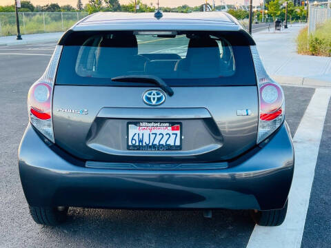 2012 Toyota Prius c One