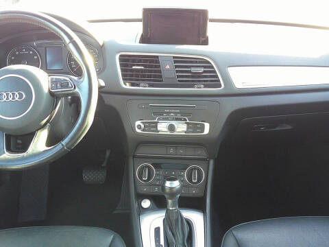 2016 Audi Q3 2.0T quattro Premium Plus