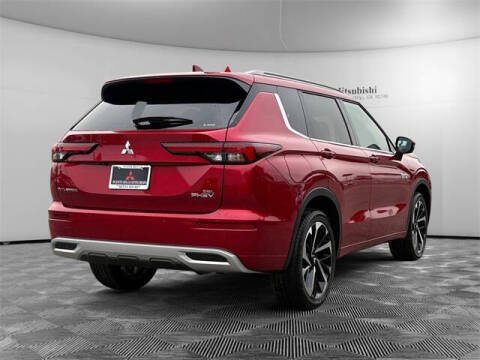 2025 Mitsubishi Outlander PHEV SEL