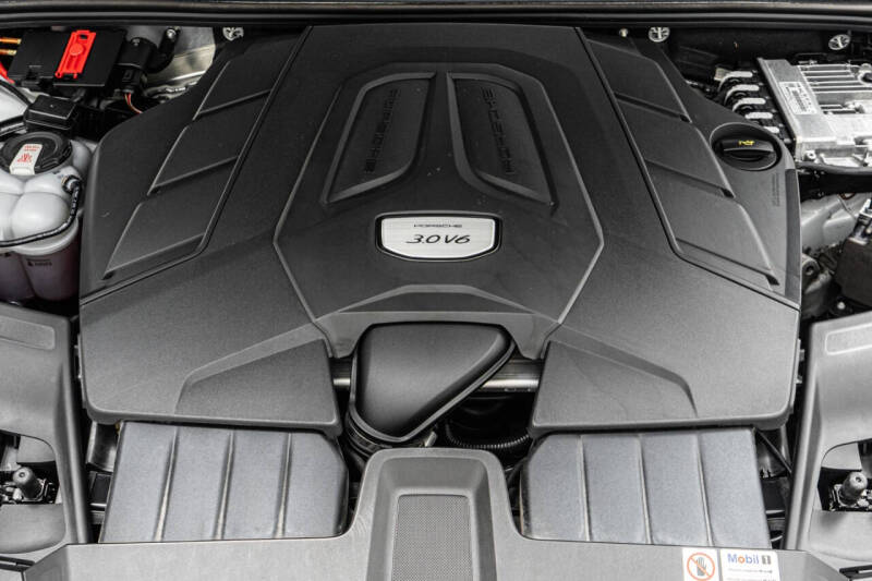 2023 Porsche Cayenne