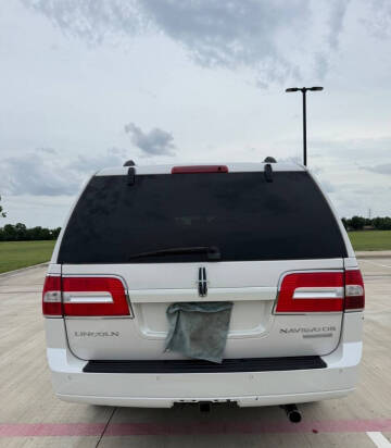 2012 Lincoln Navigator L