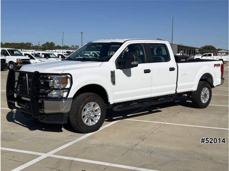 2022 Ford F-350 Super Duty XL's photo