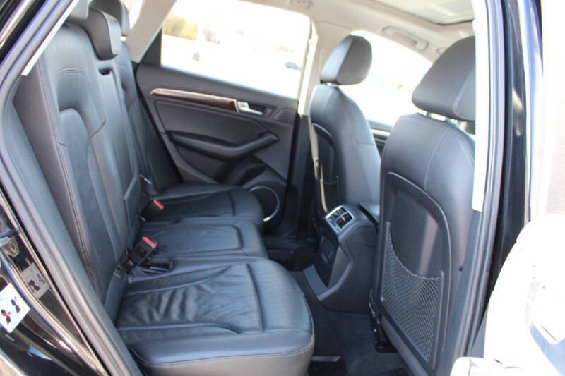 2016 Audi Q5 2.0T quattro Premium Plus