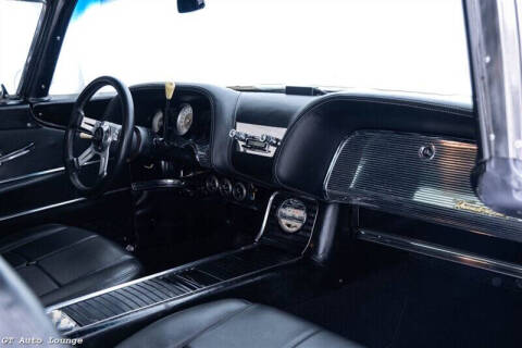 1959 Ford Thunderbird