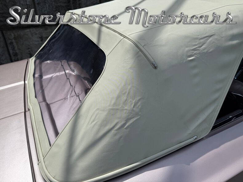 1964 Ford Thunderbird