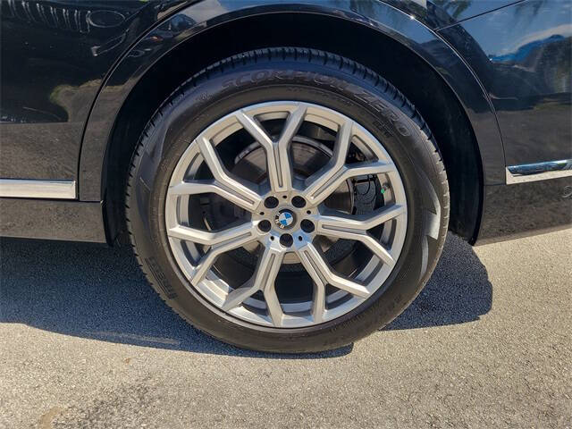 2021 BMW X7 xDrive40i