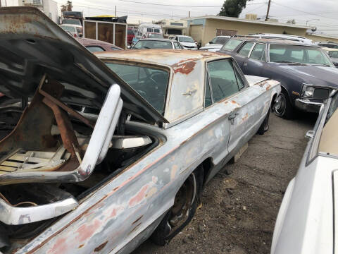 1964 Ford Thunderbird