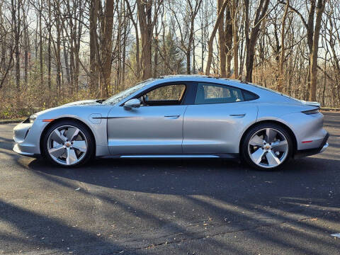 2020 Porsche Taycan Turbo