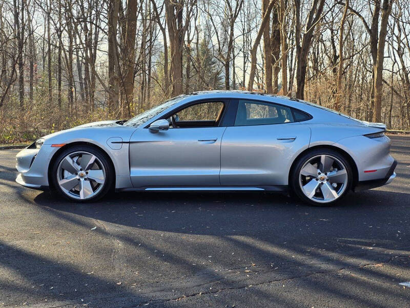 2020 Porsche Taycan Turbo