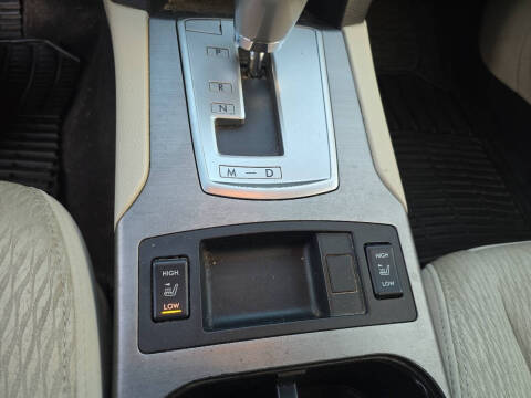 2010 Subaru Outback 2.5i Premium