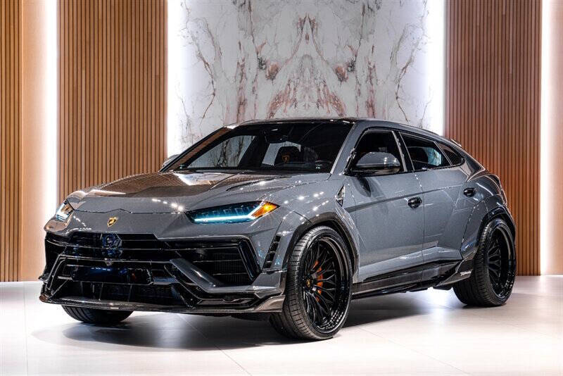 2023 Lamborghini Urus Performante